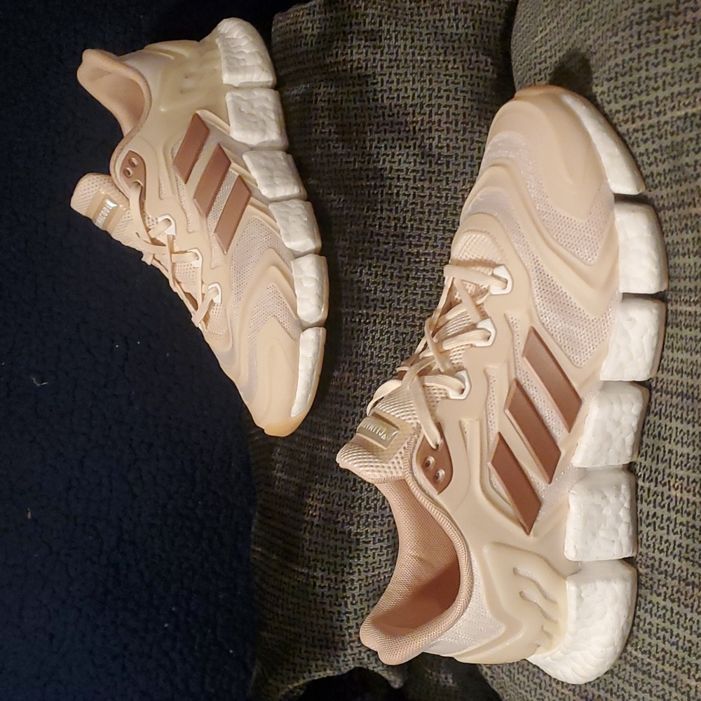 🔥Adidas Boost climacool Vento  *NWT